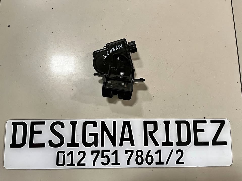 LEXUS NX200T BOOT LOCK ACTUATOR AVAILABLE. - Private Seller LEXUS NX200T BOOT LOCK ACTUATOR AVAILABLE. - Private Seller