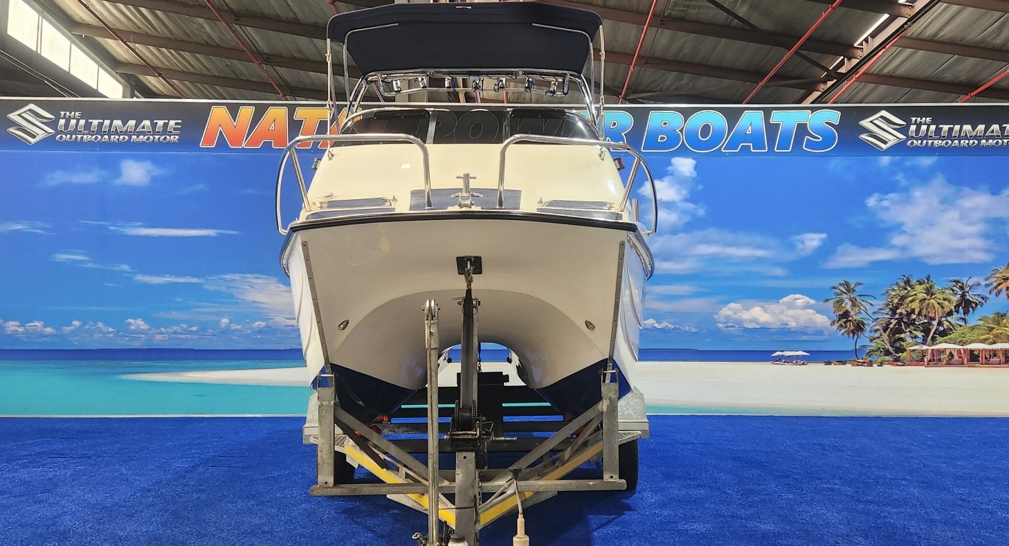 KINGCAT 170 ON TRAILER 2 X 90 HP SUZUKI 4 STROKES