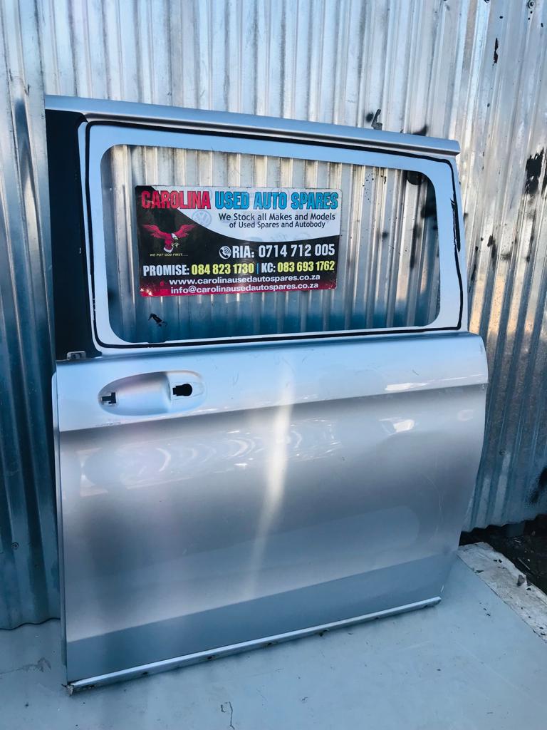 Mercedes Benz W447 left sliding door - Private Seller Mercedes Benz W447 left sliding door - Private Seller