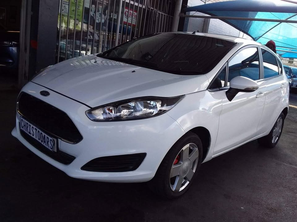 Used Ford Fiesta 5-door 1.4 Ambiente - Private Seller