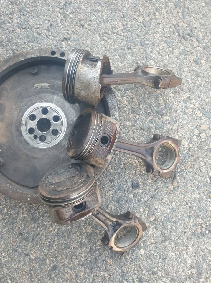 Spare Parts for Daihatsu Charade 0.8 E - Private Seller