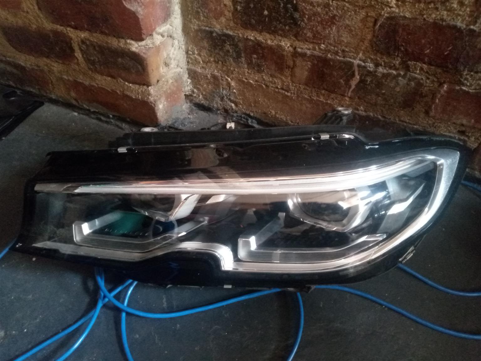 BMW G20 LED Preface Xenon Headlight For Sale - Private Seller
