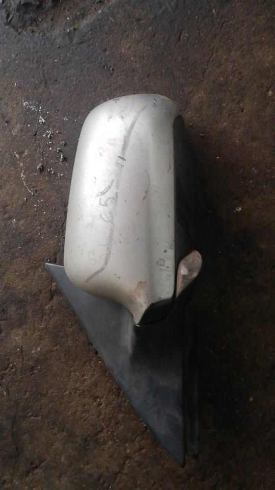 AUDI A6 C5 LEFT MIRROR FOR SALE - Private Seller