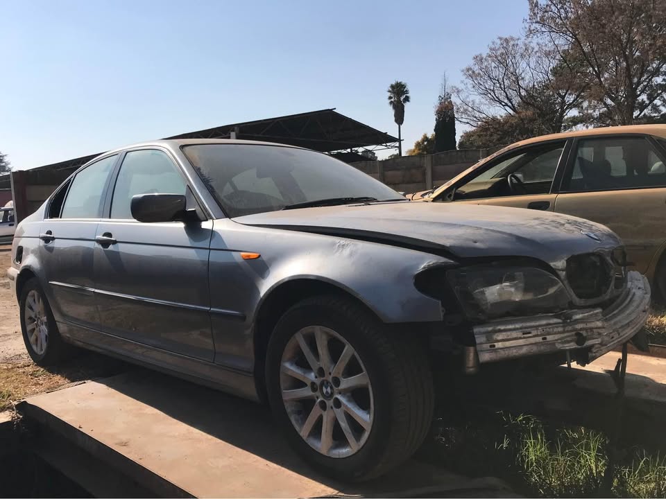 BMW 3 series E46 325i Spares