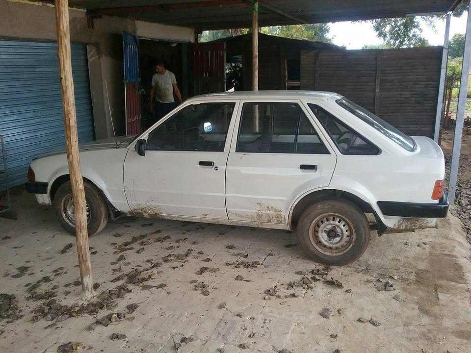 Ford escort for sale or to swap NO PAPERS - Private Seller Ford escort for sale or to swap NO PAPERS - Private Seller