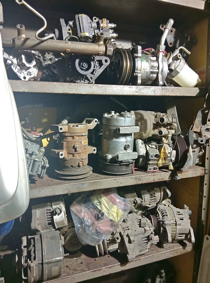 Toyota Hilux D4D Aircon Pump For Sale - Private Seller
