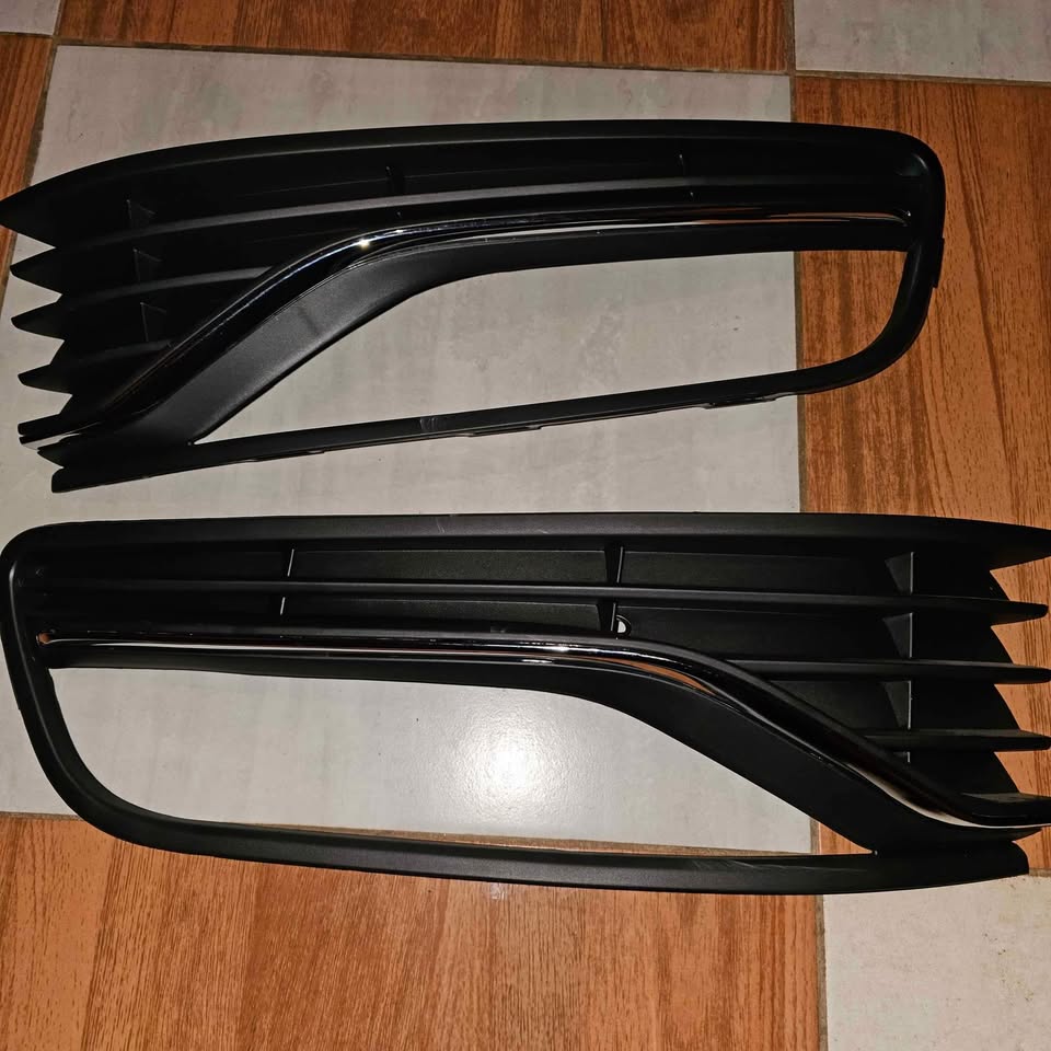 Polo foglight covers