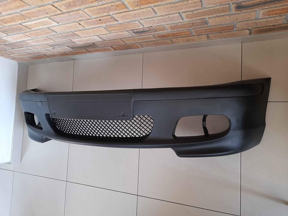 BMW E46 INDIVIDUAL BRAND NEW PLASTIC FRONT BUMPERS FORSALE