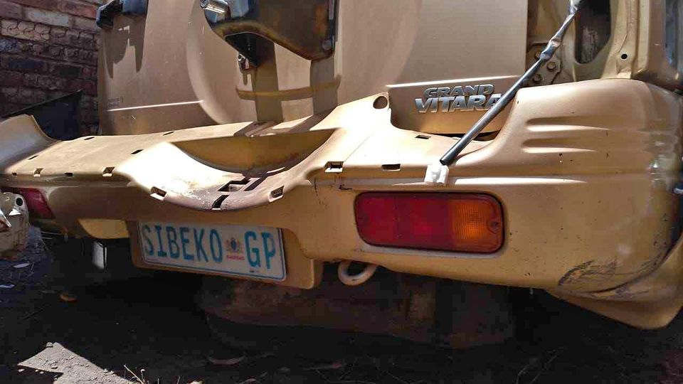 Suzuki Grand Vitara V6 rear bumper - Private Seller Suzuki Grand Vitara V6 rear bumper - Private Seller