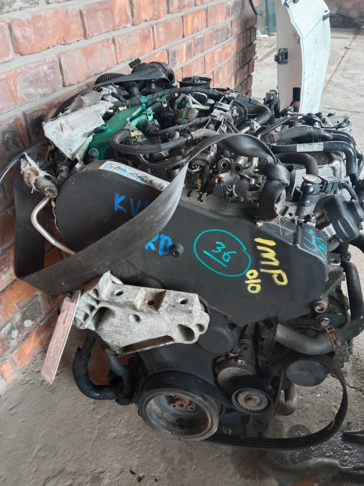 USED VW GOLF 7 1.6 TDI (CLH) ENGINE FOR SALE - Private Seller USED VW GOLF 7 1.6 TDI (CLH) ENGINE FOR SALE - Private Seller