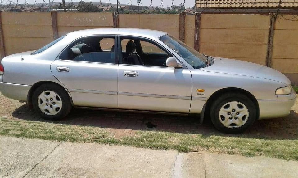 Mazda 626 2Li for sale