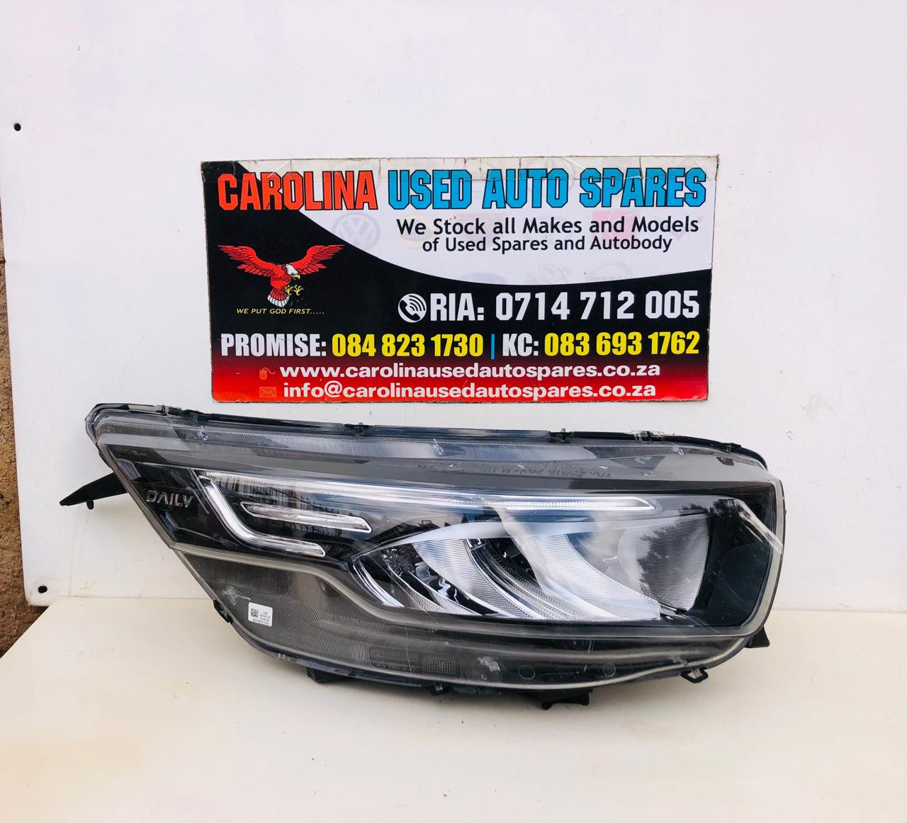Iveco Daily right LED headlight (2019) - Private Seller Iveco Daily right LED headlight (2019) - Private Seller
