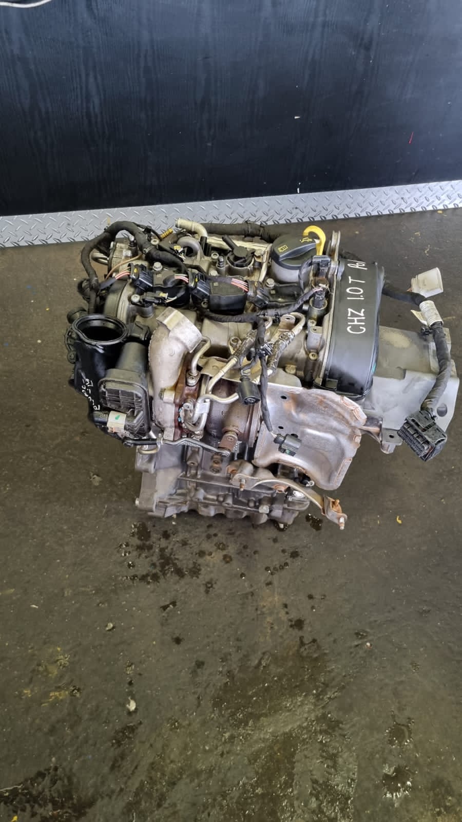 AUDI A4/B8 & POLO 8 1.0T CHZ ENGINE FOR SALE ASK FOR LAYLA - Private Seller AUDI A4/B8 & POLO 8 1.0T CHZ ENGINE FOR SALE ASK FOR LAYLA - Private Seller