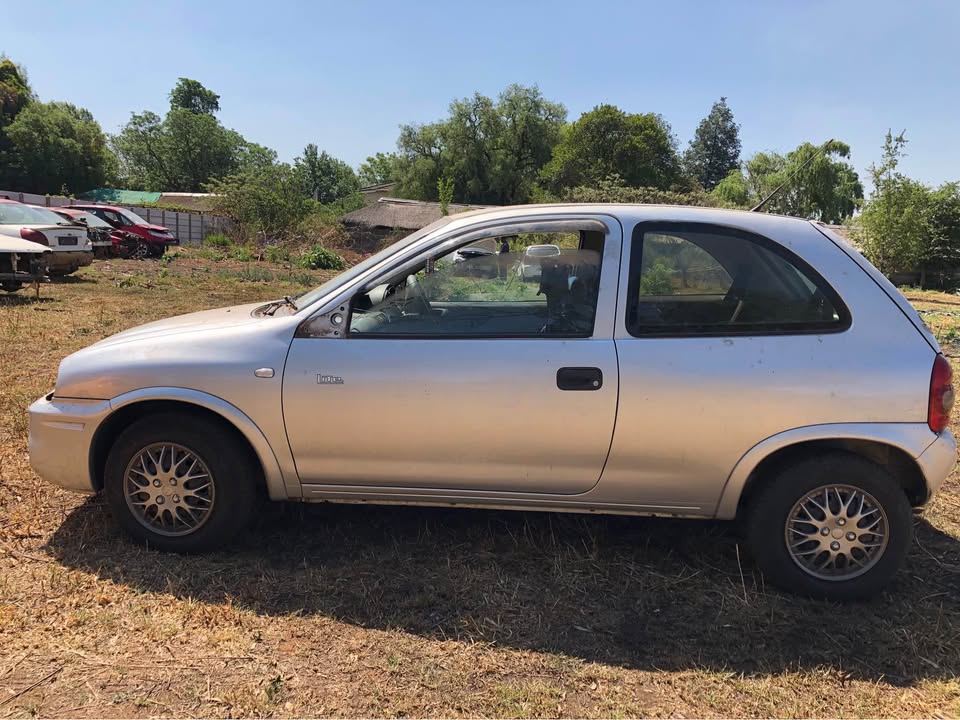 Opel Corsa Lite Spares