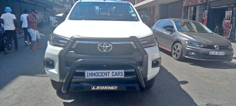 2019 TOYOTA HILUX 2.4 GD6 DIESEL, DOUBLE CAB, AUTOMATIC , WHITE COLOUR, MILEAGE 95000KM