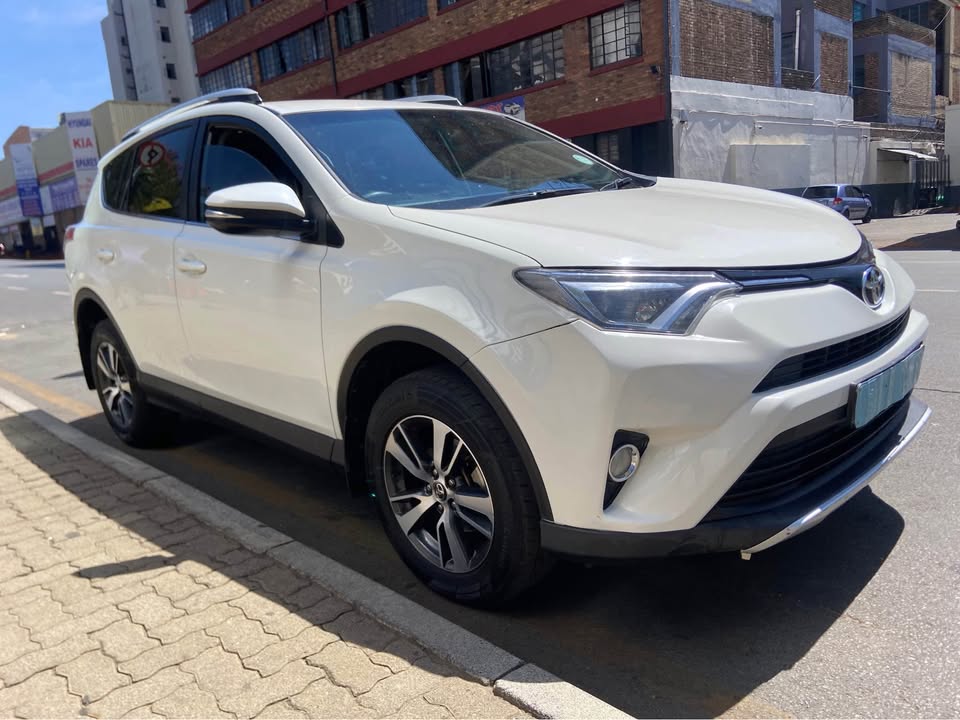 2016 Toyota Rav4 2.0 Manual