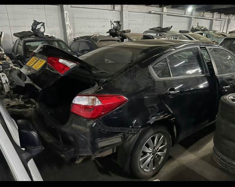 Kia Cerato sedan stripping for spares - Private Seller Kia Cerato sedan stripping for spares - Private Seller
