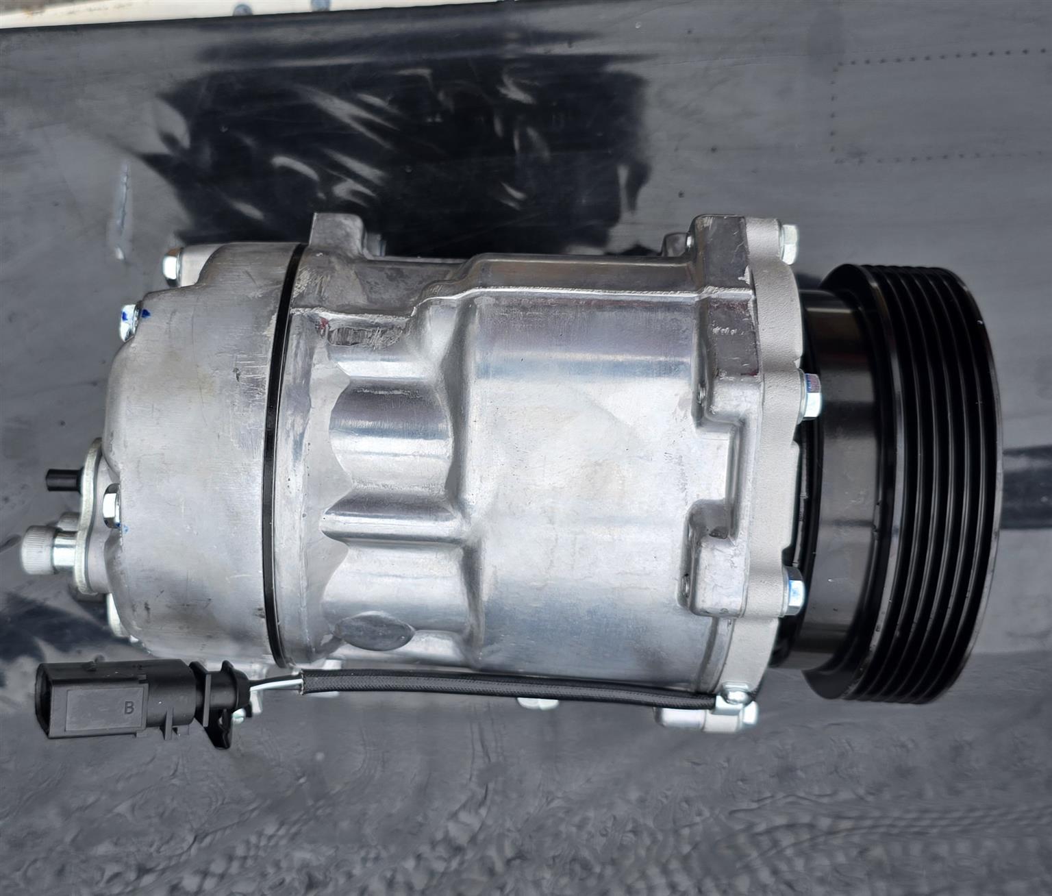 New stock arrivals  aircon pump  golf 4 jetta 4 a3 8l t5 1.9 tdi - Private Seller