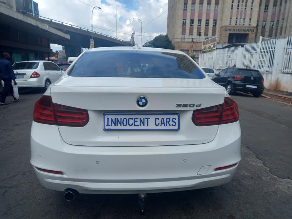 2014 BMW 320d DIESEL, AUTOMATIC TRANSMISSION, WHITE COLOUR