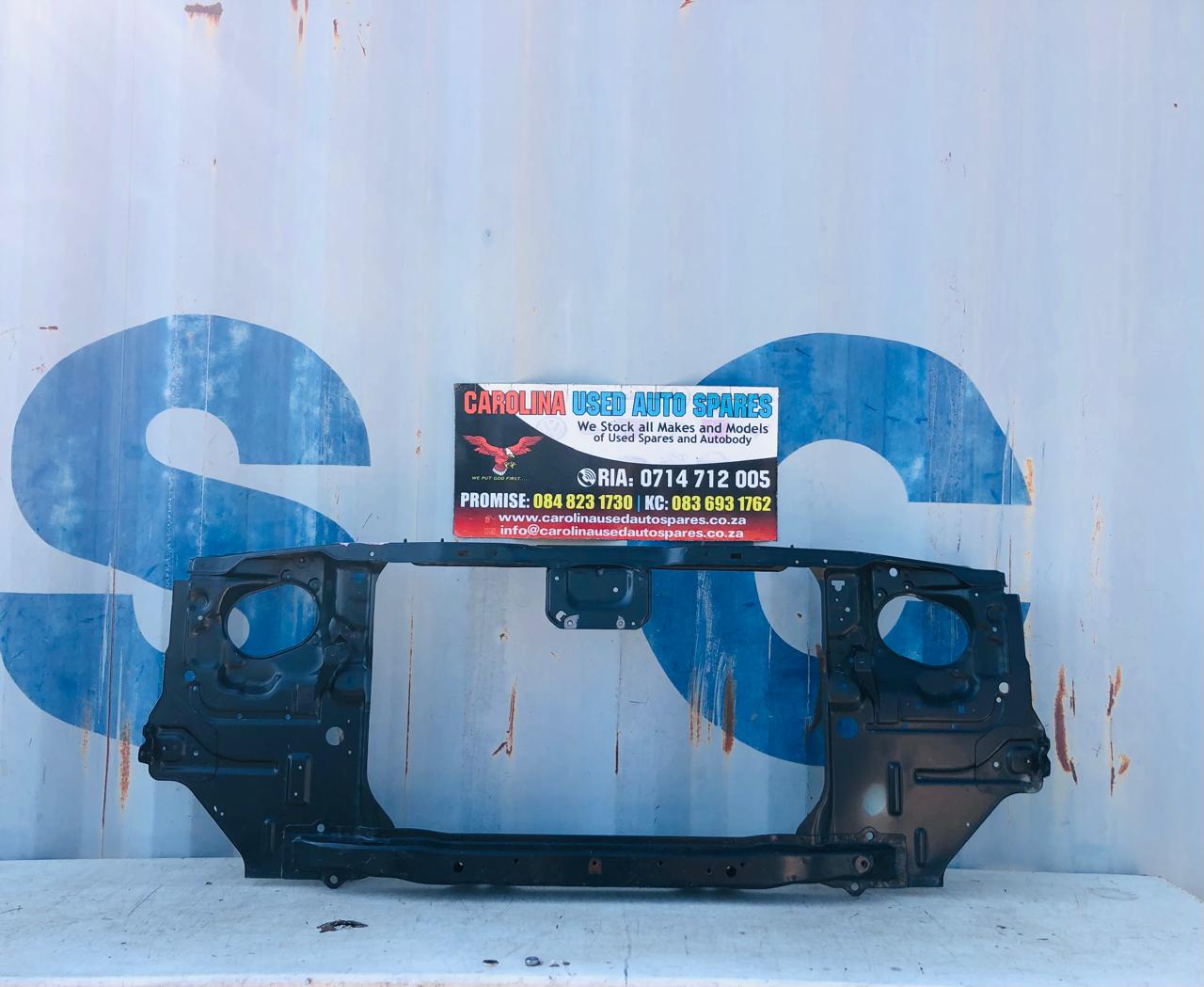 Nissan NP300 hardbody radiator cradle (2002-2022) - Private Seller