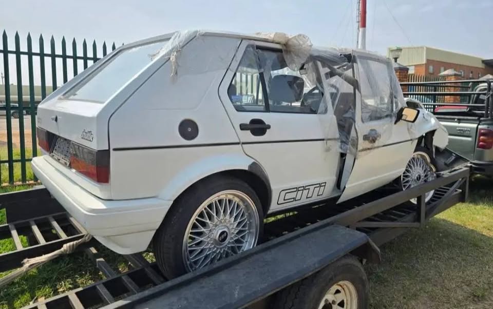 VOLKSWAGEN CITI GOLF STRIPPING FOR SPARE/PARTS - Private Seller VOLKSWAGEN CITI GOLF STRIPPING FOR SPARE/PARTS - Private Seller