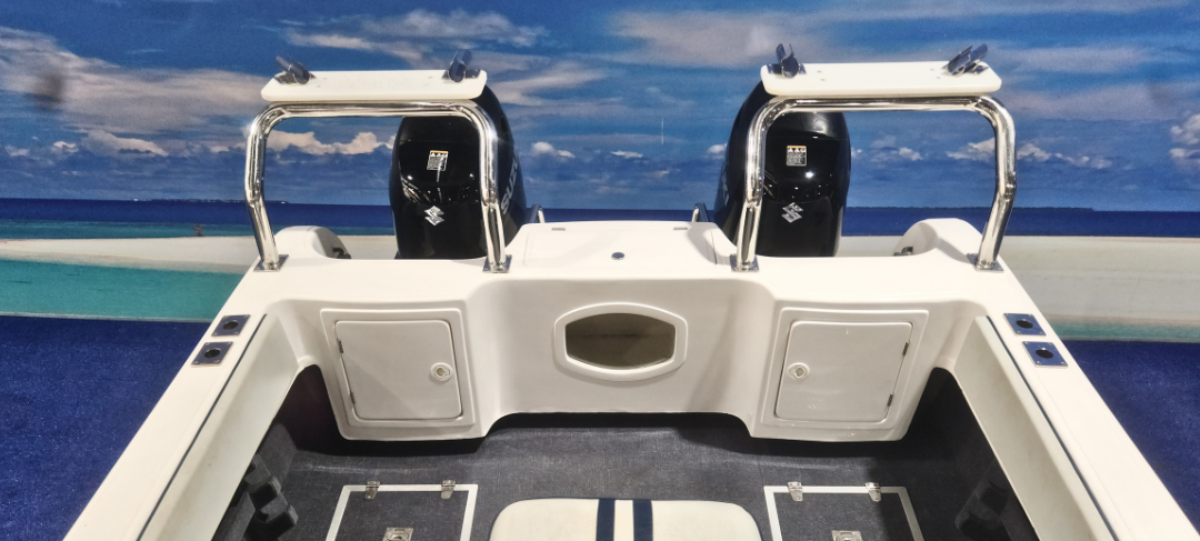 COBRA CAT 525 ON TRAILER 2 X 80 HP SUZUKI 4 STROKES - Private Seller COBRA CAT 525 ON TRAILER 2 X 80 HP SUZUKI 4 STROKES - Private Seller