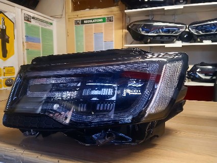 2021 GRAND CHEROKEE (JEEP)HEADLIGHT LEFT - Private Seller 2021 GRAND CHEROKEE (JEEP)HEADLIGHT LEFT - Private Seller