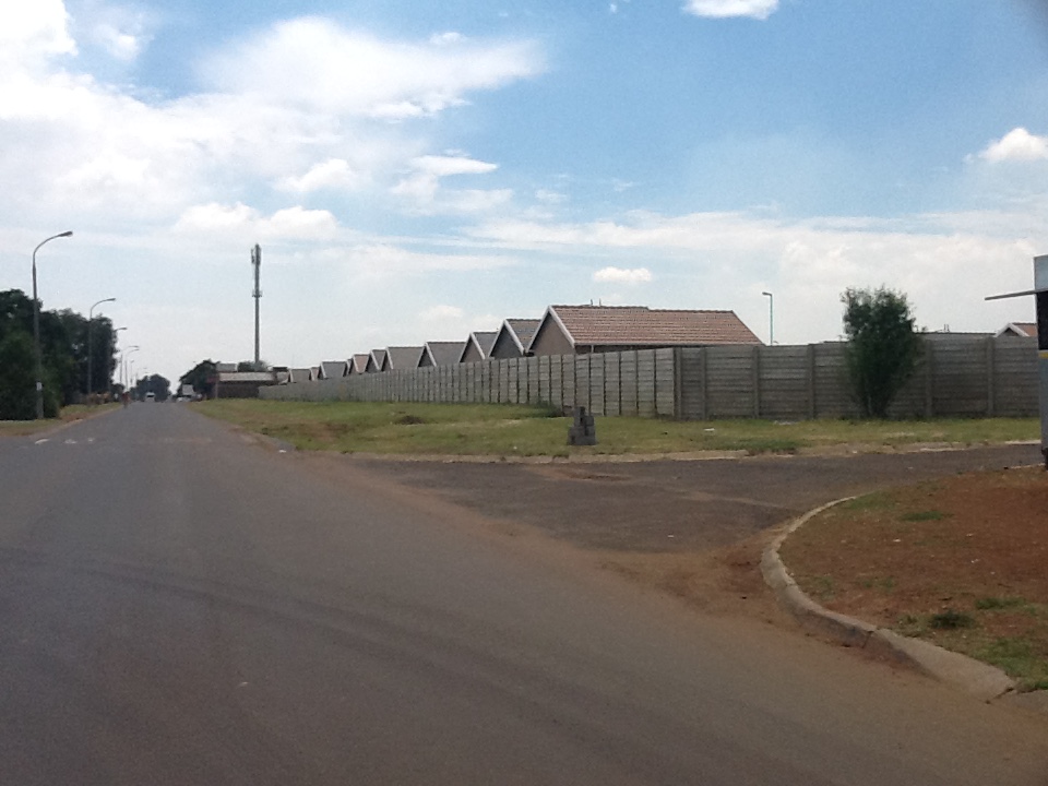 Commercial building in Windmill Park ext8 Boksburg for sale