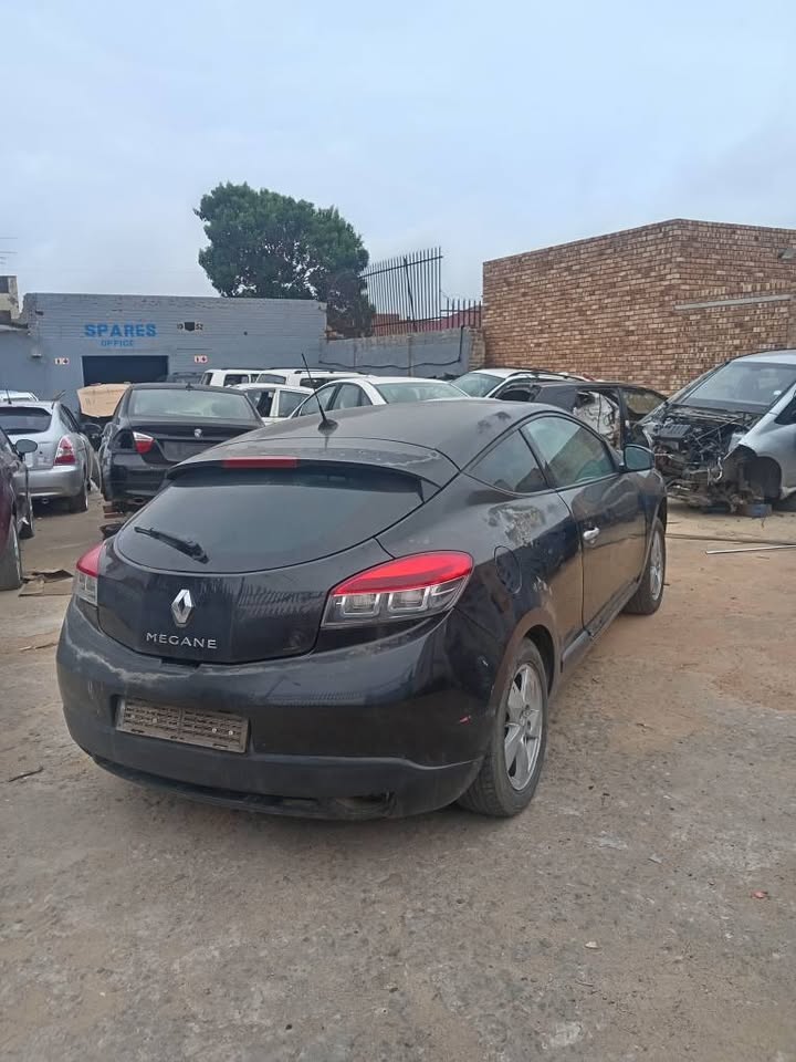 Renault Megane 3 Stripping For Spares Call or WhatsApp - Private Seller Renault Megane 3 Stripping For Spares Call or WhatsApp - Private Seller