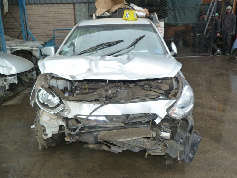 Hyundai Accent 1.6 GLS Fluid Manual - 2014 Spares - Private Seller Hyundai Accent 1.6 GLS Fluid Manual - 2014 Spares - Private Seller