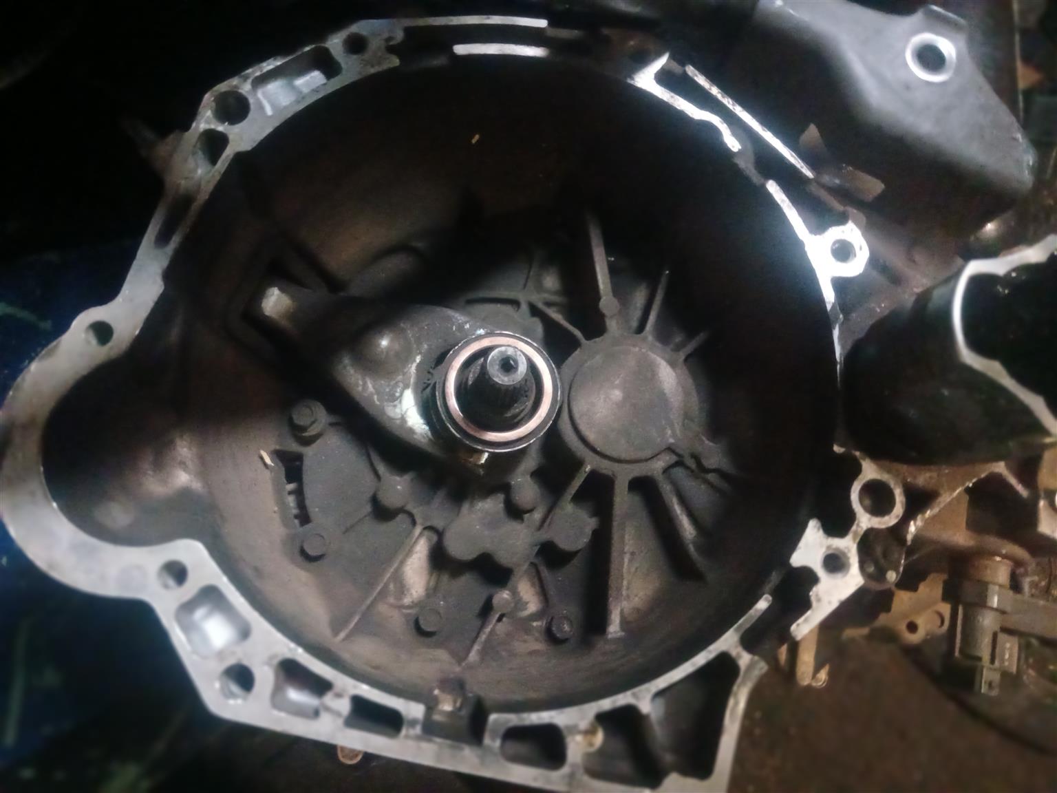 Hyundai accent 1.6 2017 gearbox - Private Seller