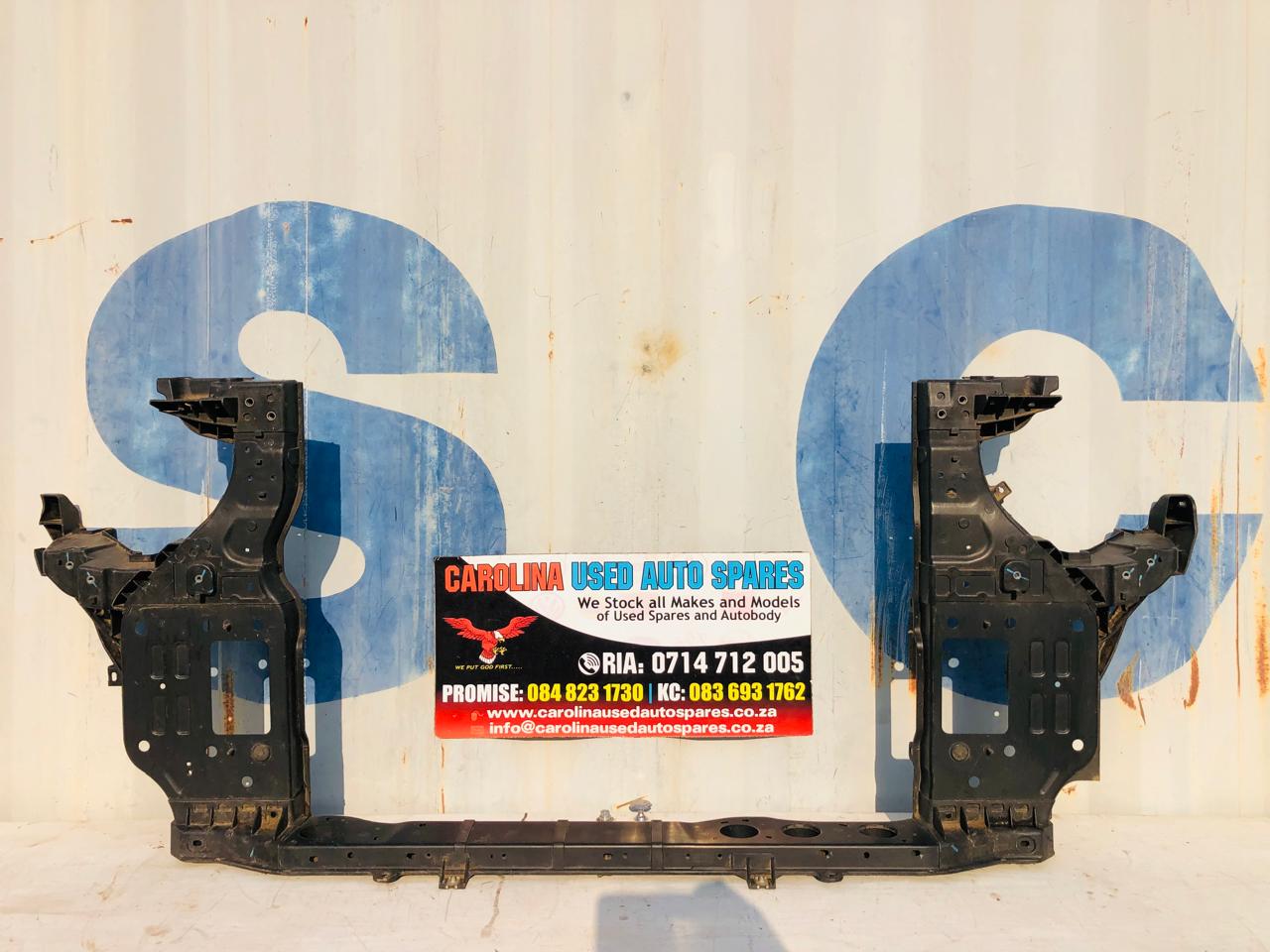 Kia Sedona radiator cradle (no slam tray) - Private Seller Kia Sedona radiator cradle (no slam tray) - Private Seller
