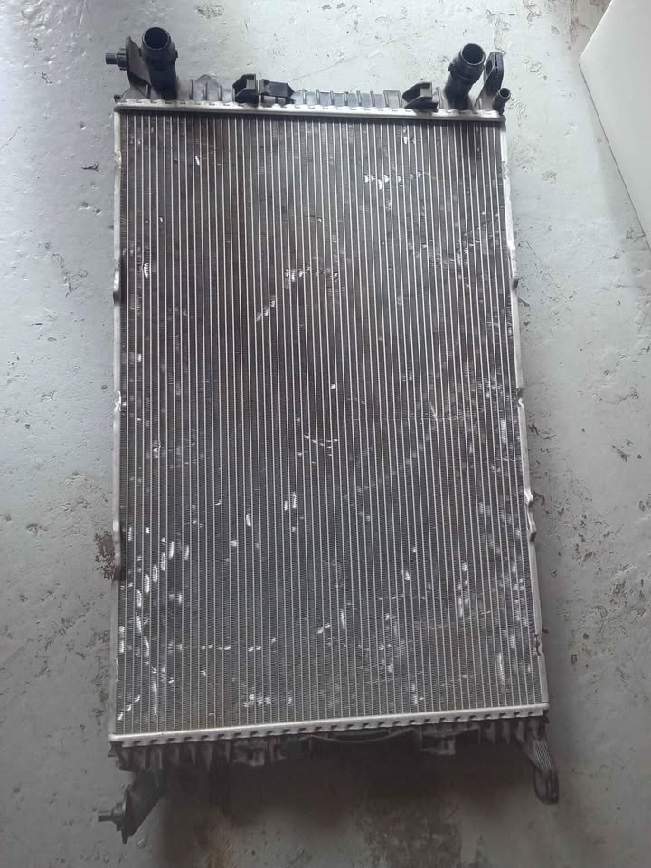 Audi radiator 2bb f3