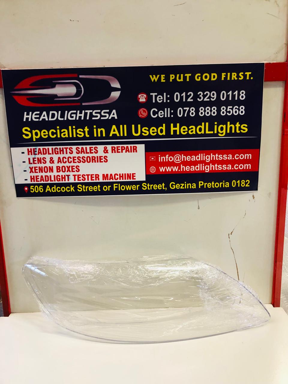 Audi Q7 right side headlight replacement lens - Private Seller