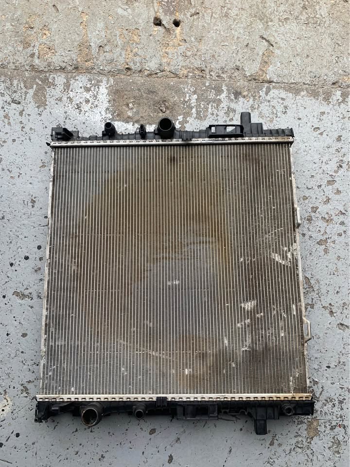 BMW G05/G06 radiator