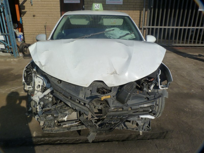 Renault Clio V 1.3 Turbo Manual White - 2022 STRIPPING FOR SPARES - Private Seller Renault Clio V 1.3 Turbo Manual White - 2022 STRIPPING FOR SPARES - Private Seller
