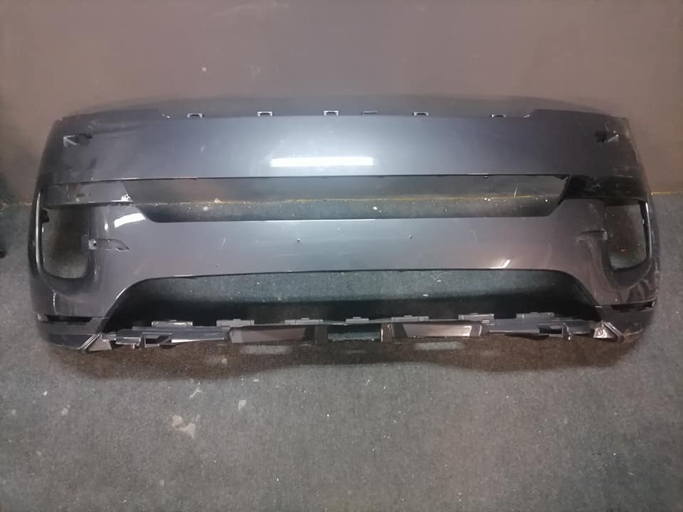 Range Rover Sport black bumper DM or contact number in the description for assistance. - Private Seller