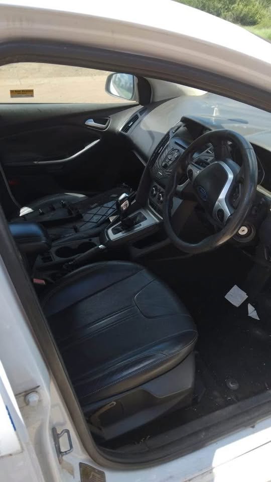 FORD FOCUSE SEDAN SPARES - Private Seller