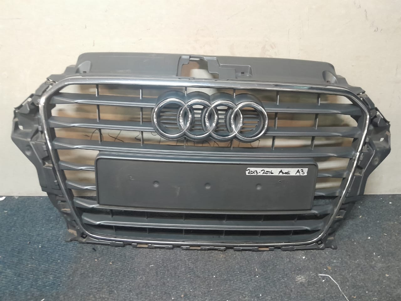 2013-2016 AUDI A3 FRONT GRILL FOR SALE - Private Seller 2013-2016 AUDI A3 FRONT GRILL FOR SALE - Private Seller