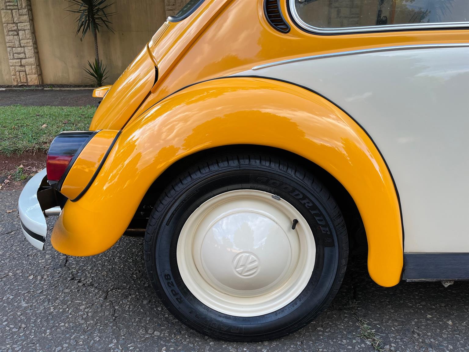 VW Beetle 1600