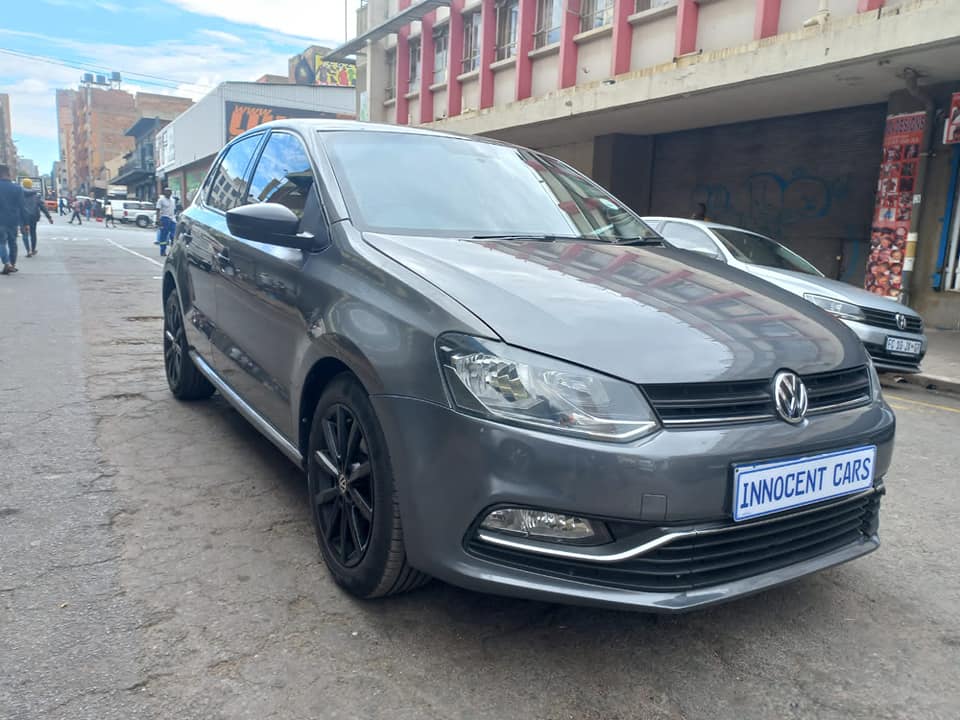 2017 VW POLO 6 1.2 TSI PETROL, MANUAL TRANSMISSION, GREY COLOUR, MILEAGE 95000KM