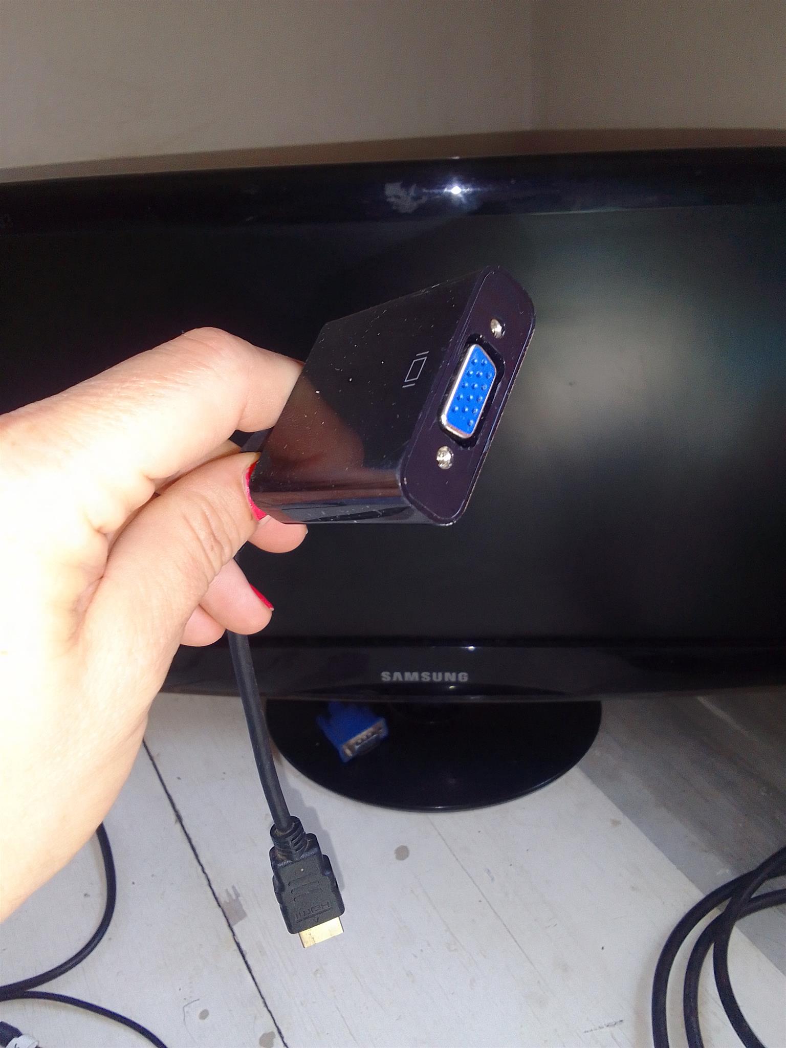Samsung monitor for sale with HDMI converter