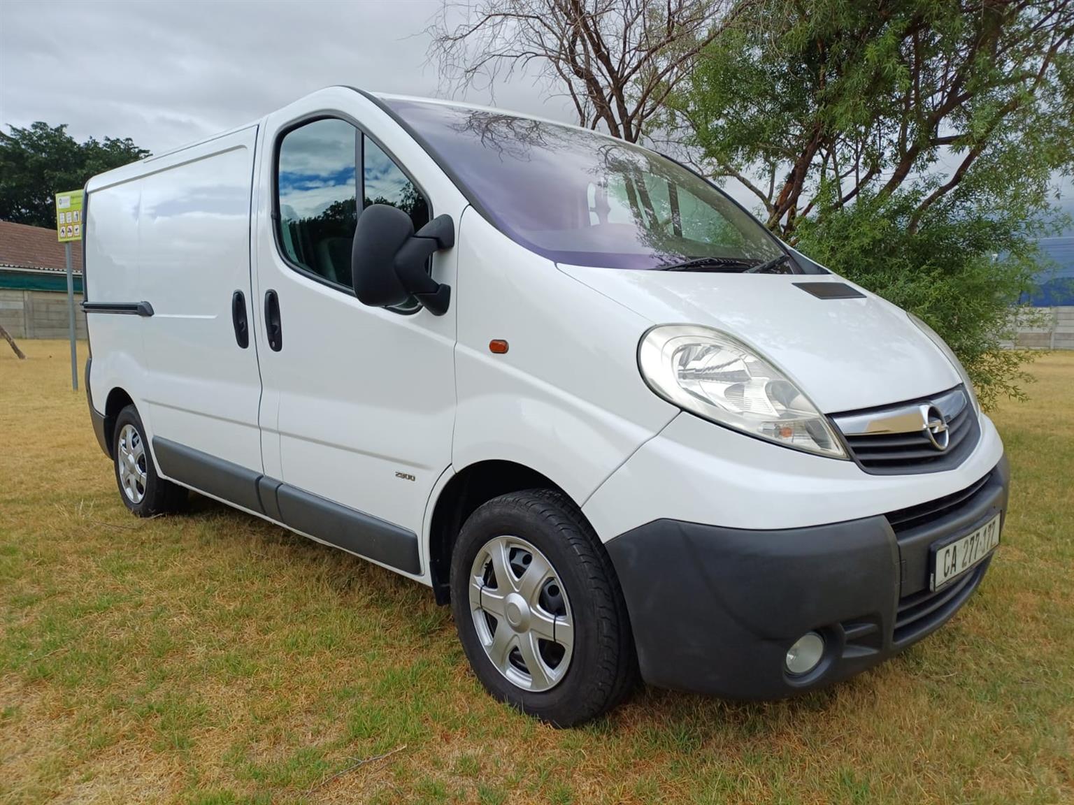 Used 2011 Opel Vivaro 2.0 panel van - Private Seller