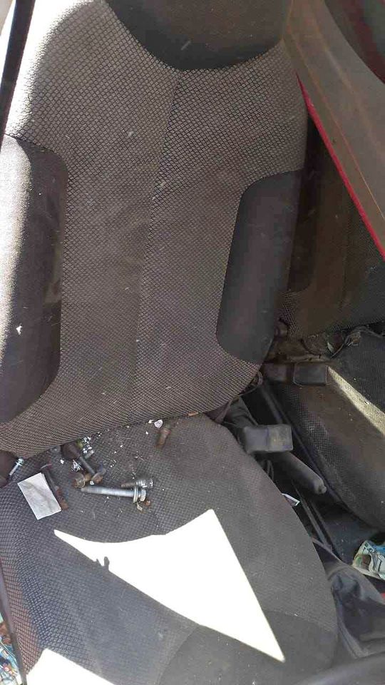 Toyota Aygo RF seat - Private Seller Toyota Aygo RF seat - Private Seller