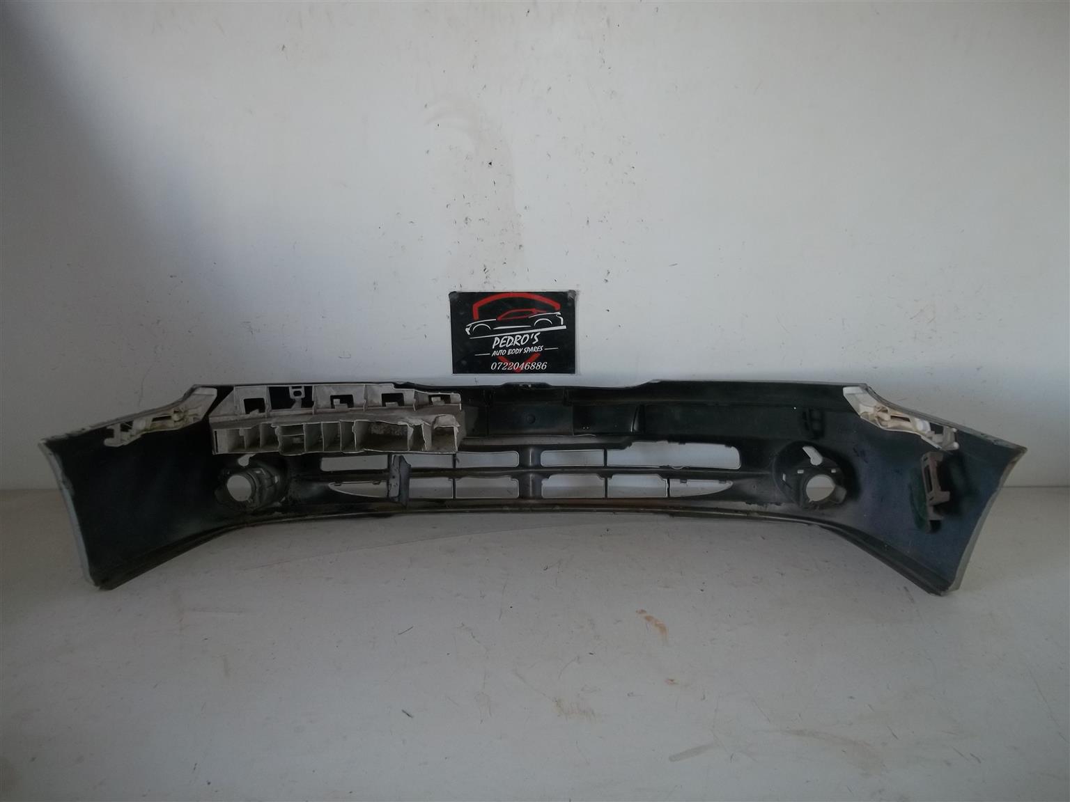 Renault Megane '96-'98 front bumper - Private Seller
