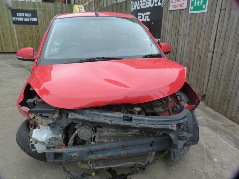 Hyundai i10 1.25 GLI Manual Red - 2013 STRIPPING FOR SPARES - Private Seller Hyundai i10 1.25 GLI Manual Red - 2013 STRIPPING FOR SPARES - Private Seller