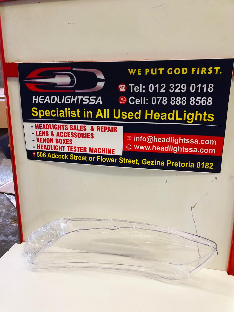 Audi Q7 right side headlight replacement lens - Private Seller