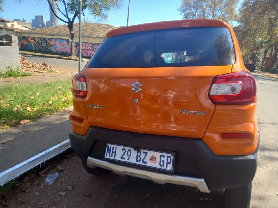 2020 SUZUKI S PRESSO 1.0 MANUAL PETROL, ORANGE, 31000KMS SERVICE BOOK.