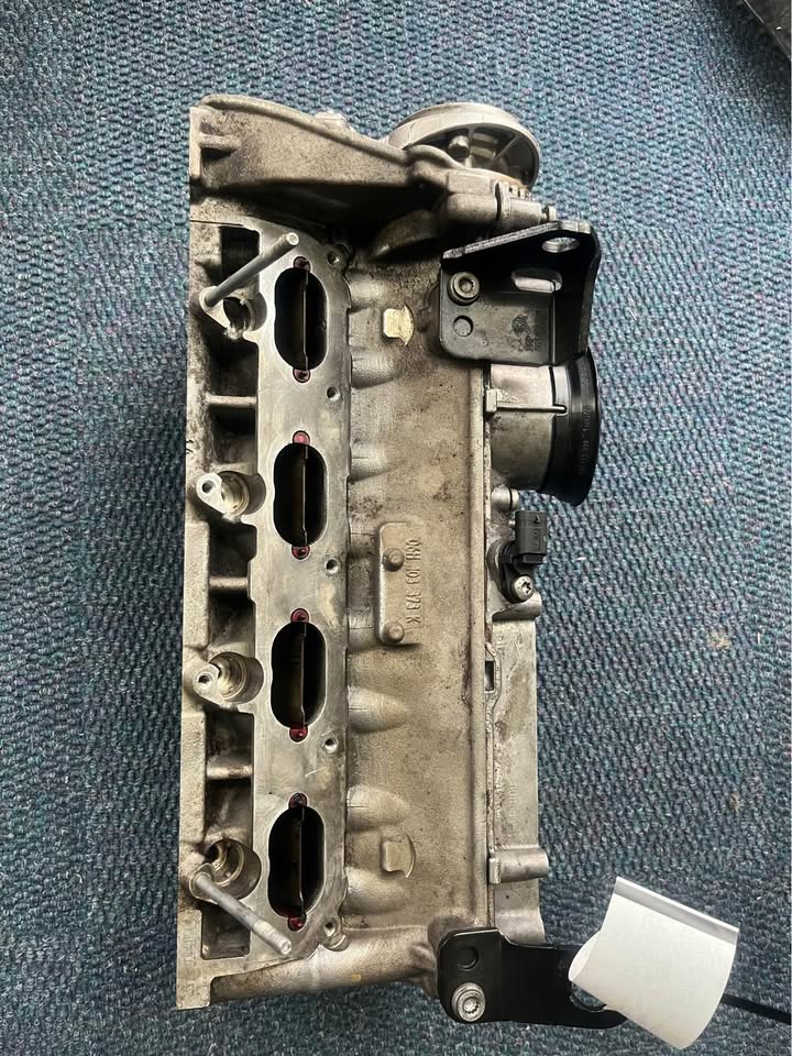 CDH COMPLETE CYLINDER HEAD  2.0 AUDI A4 TFSI 118KW - Private Seller
