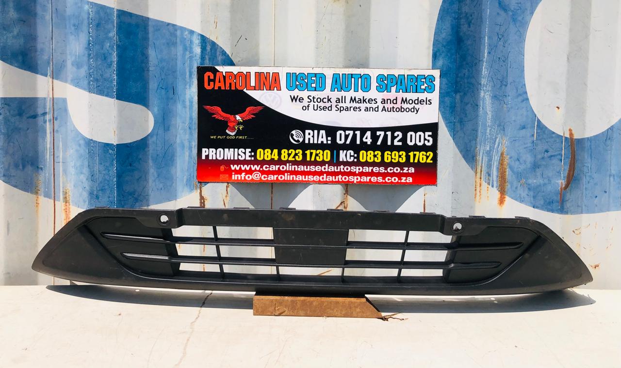 Ford Transit Custom front bumper lower grill (2017) - Private Seller Ford Transit Custom front bumper lower grill (2017) - Private Seller